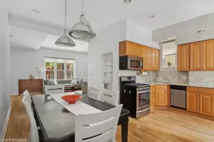 2637 W Huron St, Chicago, IL 60612 - Photo 8