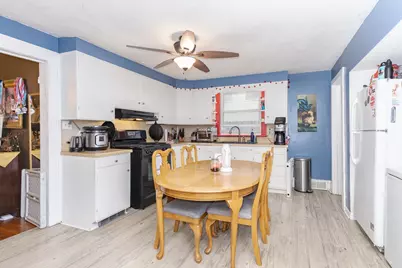 512 S Clayton Street, Bloomington, IL 61701 - Photo 14