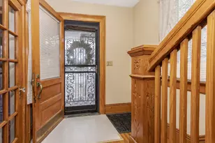 512 S Clayton St, Bloomington, IL 61701 - Photo 4