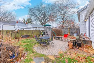 512 S Clayton St, Bloomington, IL 61701 - Photo 44