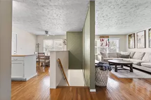 2 Yew Ct, Bloomington, IL 61701 - Photo 10