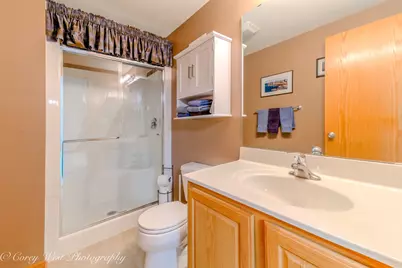 708 Nancy Court, Sycamore, IL 60178 - Photo 20