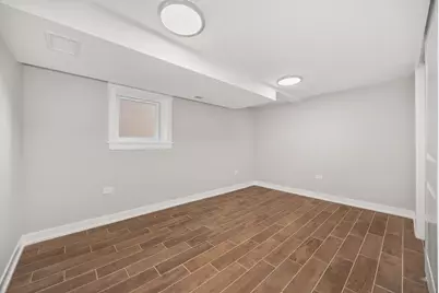 415 Yates Avenue, Calumet City, IL 60409 - Photo 18