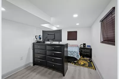 4728 N Kennicott Avenue, Chicago, IL 60630 - Photo 16