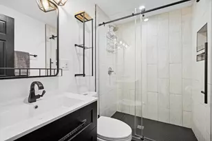 4728 N Kennicott Ave, Chicago, IL 60630 - Photo 4