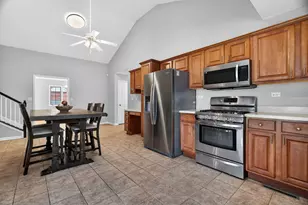 7340 W 115th St, Worth, IL 60482 - Photo 6