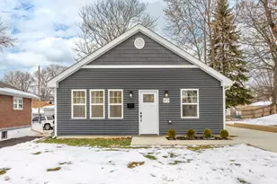 813 Audrey Ave, Joliet, IL 60436 - Photo 1