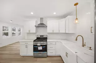 813 Audrey Ave, Joliet, IL 60436 - Photo 8