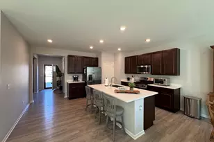 9177 Ritz Ct, Huntley, IL 60142 - Photo 4