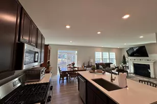 9177 Ritz Ct, Huntley, IL 60142 - Photo 2