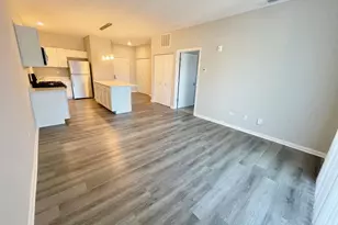 301 N Madison St, Woodstock, IL 60098 - Photo 6