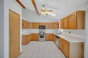 15619 Homan Ave, Markham, IL 60428 - Photo 14