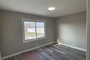 17620 Winston Dr, Country Club Hills, IL 60478 - Photo 14