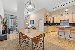 211 E Ohio St, Chicago, IL 60611 - Photo 10
