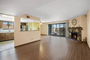 11133 E Rd, Palos Hills, IL 60465 - Photo 6