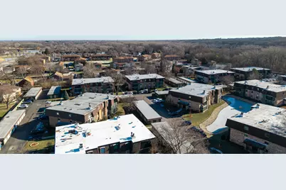 11133 East Road #E, Palos Hills, IL 60465 - Photo 24