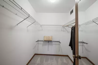 11133 East Road #E, Palos Hills, IL 60465 - Photo 16