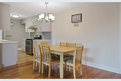 840 Wellington Avenue #306, Elk Grove Village, IL 60007 - Photo 8