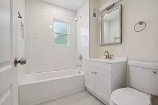 8325 S Perry Ave, Chicago, IL 60620 - Photo 10