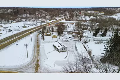 661 Reynoldswood Road, Dixon, IL 61021 - Photo 8