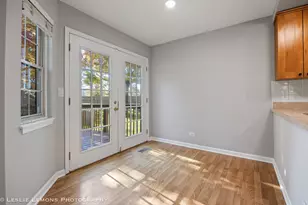 313 Cromwell Ct, Westmont, IL 60559 - Photo 6