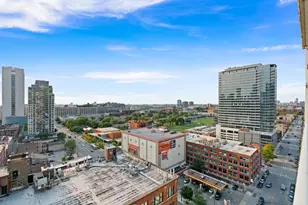 757 N Orleans St, Chicago, IL 60654 - Photo 16