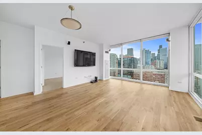 757 N Orleans Street #1511, Chicago, IL 60654 - Photo 4