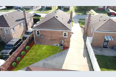 [Address not provided], Calumet City, IL 60409 - Photo 2