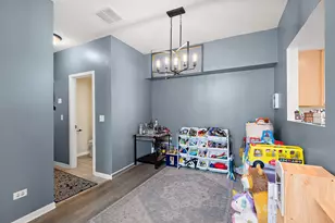 21552 Eich Dr, Crest Hill, IL 60403 - Photo 6