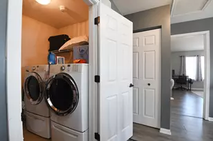 21552 Eich Dr, Crest Hill, IL 60403 - Photo 20