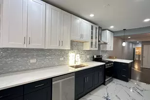 5224 N Bernard St, Chicago, IL 60625 - Photo 12