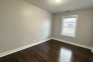 5226 N Bernard St, Chicago, IL 60625 - Photo 4
