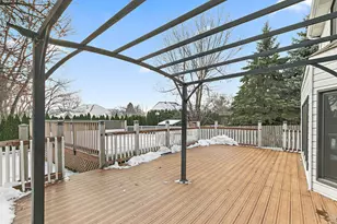 2051 Carlisle St, Algonquin, IL 60102 - Photo 28