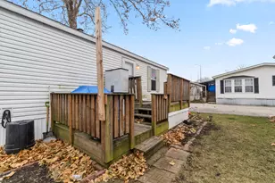 2993 Curtis St, Des Plaines, IL 60018 - Photo 16