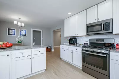 3309 York Road, Oak Brook, IL 60523 - Photo 4