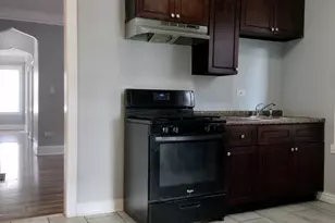 705 E 92nd St, Chicago, IL 60619 - Photo 10