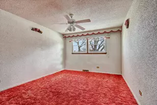 8950 S 85th Ct, Hickory Hills, IL 60457 - Photo 20