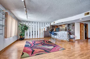 8950 S 85th Ct, Hickory Hills, IL 60457 - Photo 14