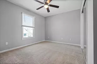 1107 Bull St, Normal, IL 61761 - Photo 30