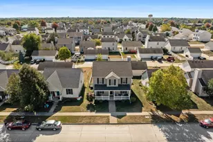 1107 Bull St, Normal, IL 61761 - Photo 2