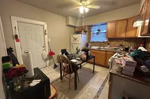 11633 S Parnell Ave, Chicago, IL 60628 - Photo 4