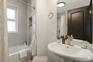 8942 S Aberdeen St, Chicago, IL 60620 - Photo 34