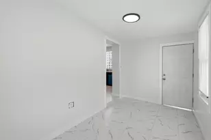 8942 S Aberdeen St, Chicago, IL 60620 - Photo 14
