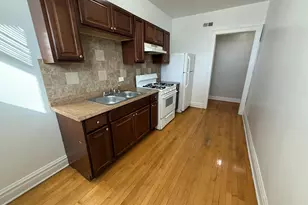 2140 S Clarence Ave, Berwyn, IL 60402 - Photo 12