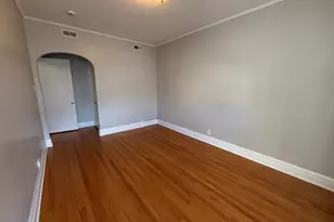 2140 S Clarence Ave, Berwyn, IL 60402 - Photo 6