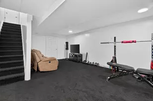 3701 Blue Ridge Dr, Carpentersville, IL 60110 - Photo 20