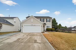 3701 Blue Ridge Dr, Carpentersville, IL 60110 - Photo 1