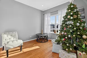 3701 Blue Ridge Dr, Carpentersville, IL 60110 - Photo 2