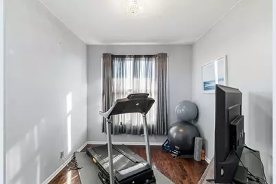 737 W St Johns Place, Addison, IL 60101 - Photo 10