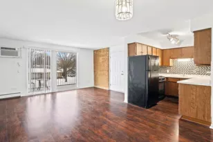 10606 S Depot St, Worth, IL 60482 - Photo 8